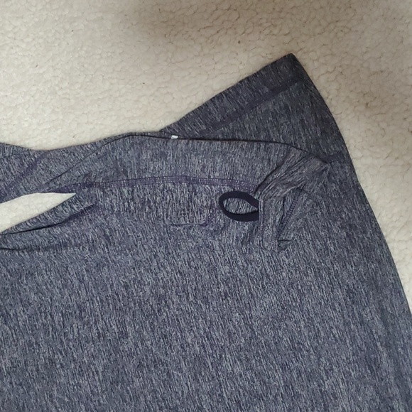 NIKE DRI Fit purple Performance Shirt. Xl. Half Zip. Thumb Holes - Picture 4 of 12